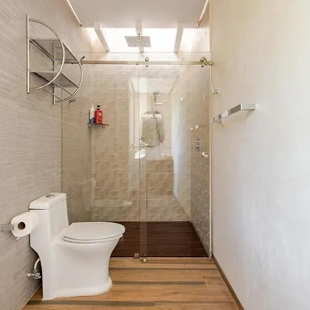 Villa Wayak Luxury 5br Private Pool Gym, 24 7security