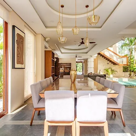 Wayak Luxury 5br Private Pool Gym, 24 7security *