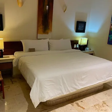 2br Kobah 1 Block To & 5th Pool Gym * Tulum