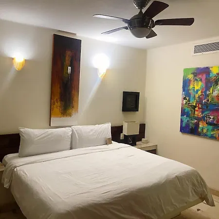 Apartment 2br Kobah 1 Block To & 5th Pool Gym