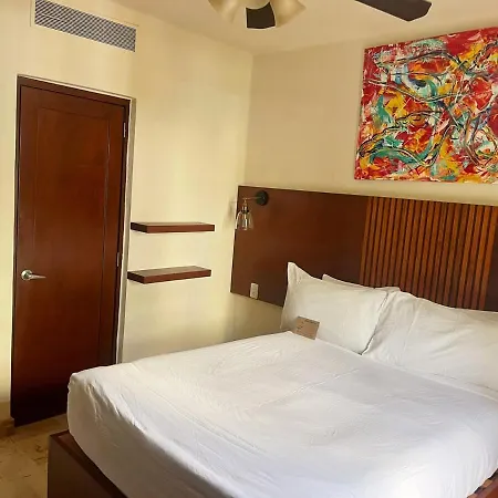 2br Kobah 1 Block To & 5th Pool Gym