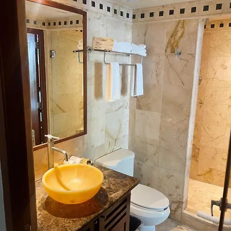 2br Kobah 1 Block To & 5th Pool Gym Apartment Tulum