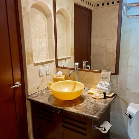 2br Kobah 1 Block To & 5th Pool Gym Apartment Tulum