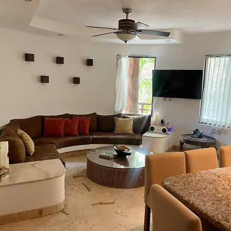 Apartment 2br Kobah 1 Block To & 5th Pool Gym