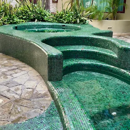 2br Kobah 1 Block To & 5th Pool Gym *