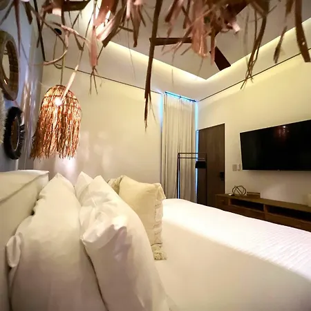 Casa V - Penthouse Elegance *