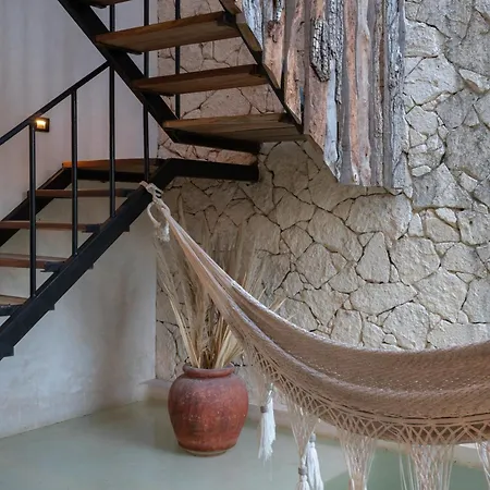 Rousseau Jungle Priv Pool Concierge 1b * Tulum