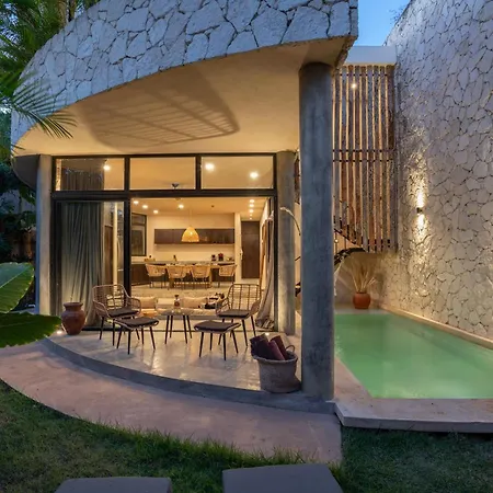Rousseau Jungle Priv Pool Concierge 1b * Tulum