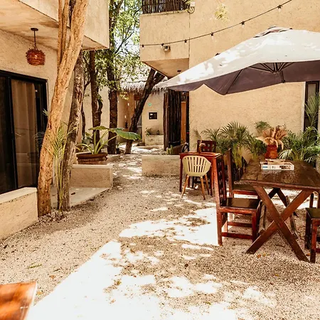 Hotel Ama Y Prana 5*