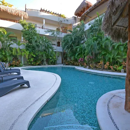 Peaceful Penthouse With Private Rooftop In Gated Community Tulum