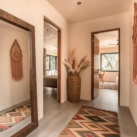 Villa With 2 Pools With Security Guard For 10 Guests *