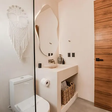 With 2 Pools With Security Guard For 10 Guests Villa Tulum