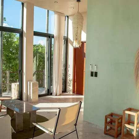Caiman Habitat Hotel 5*