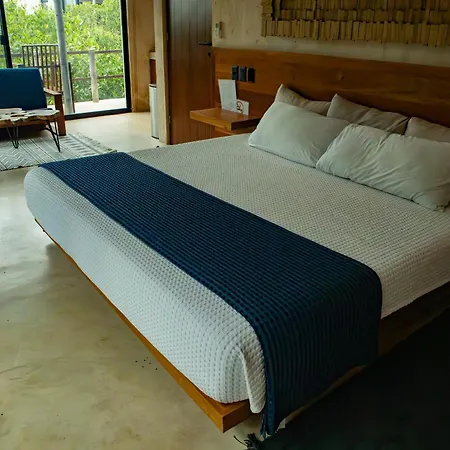 Hotel Caiman Habitat 5*