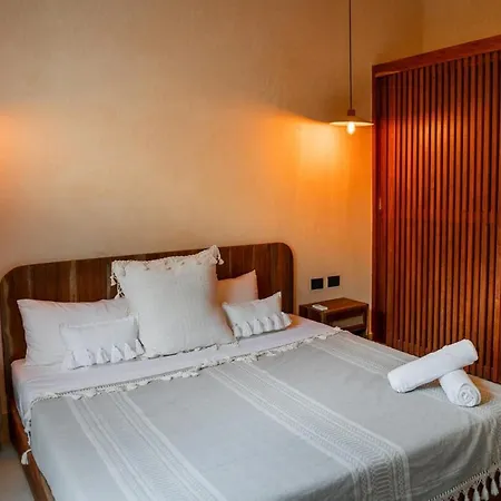 Villa Bali 4br W Pool, Rooftop Jacuzzi And Bbq Tulum