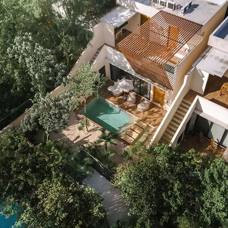 Villa Bali 4br W Pool, Rooftop Jacuzzi And Bbq *