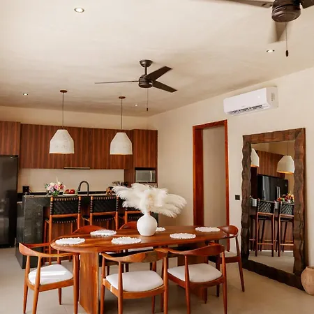 Bali 4br W Pool, Rooftop Jacuzzi And Bbq Villa Tulum