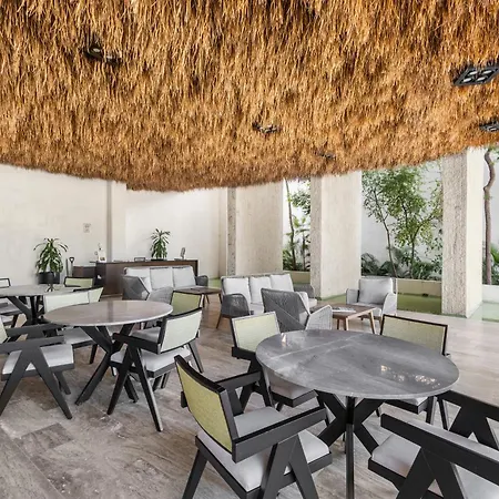 Hotspot 2br Apartment