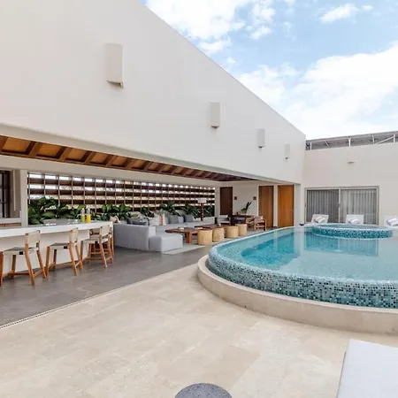 Villa With Premium Service - Cook, Butler & Included In Luxury Aldea Zama
