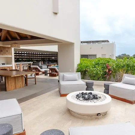Villa With Premium Service - Cook, Butler & Included In Luxury Aldea Zama *