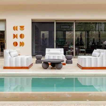 With Premium Service - Cook, Butler & Included In Luxury Aldea Zama *
