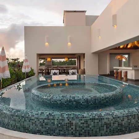 With Premium Service - Cook, Butler & Included In Luxury Aldea Zama * Tulum