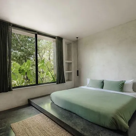 Tulum's Famous Architectural Gem * Tulum