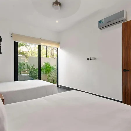 Perfect For Large Groups A La Veleta Sanctuary *