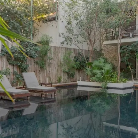 Private Rooftop With Jacuzzi Sleeps 8 In La Veleta