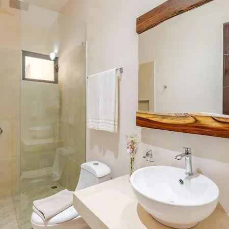 W Private Pool Ideal For Families Y Friends *