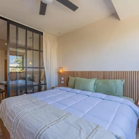 Crystal Stunning Penthouse With Private Pool Apartment *