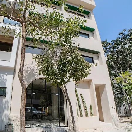 Crystal Stunning Penthouse With Private Pool Apartment *