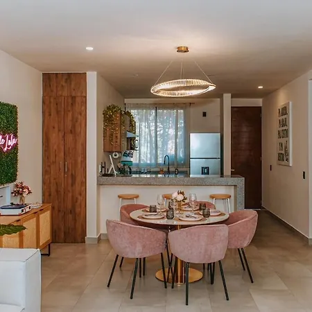 Casa De Lola