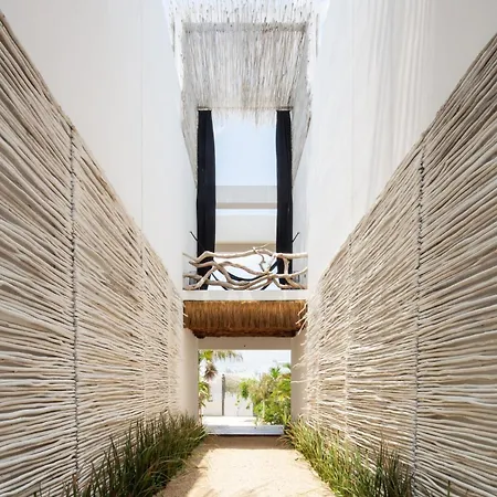 Luxury Oceanfront Estate With Pool, Staff, Sleeps 24 Tulum