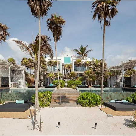 Luxury Oceanfront Estate With Pool, Staff, Sleeps 24 Villa