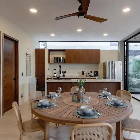 Penthouse With Private Pool, Rooftop, And Stunning Views Apartment *