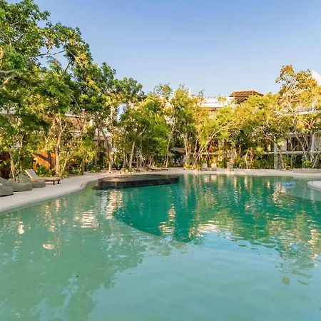 Anana Yaaxlum 105 S Apartment Tulum
