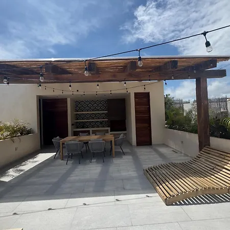 Erze 4 Bedrooms And Private Pool *