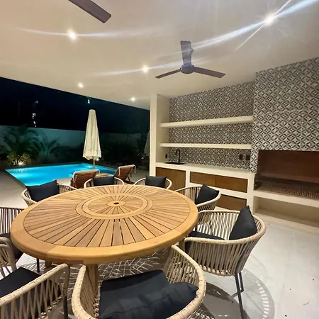 Erze 4 Bedrooms And Private Pool Villa *