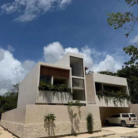 Erze 4 Bedrooms And Private Pool *