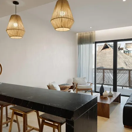 Wyndham Hotel 4*