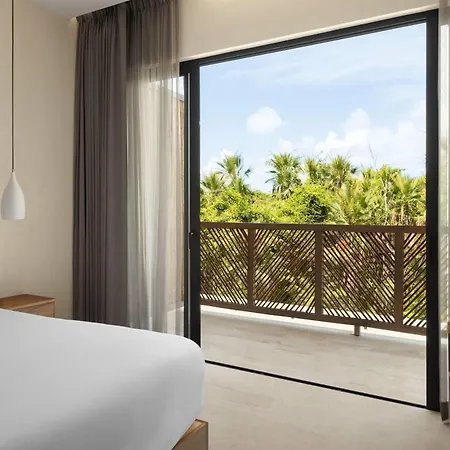 Wyndham Hotel