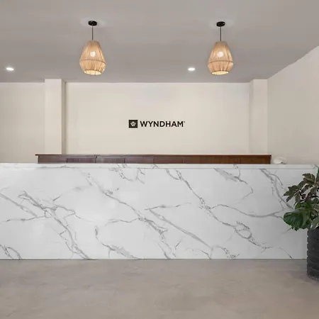 Wyndham Hotel