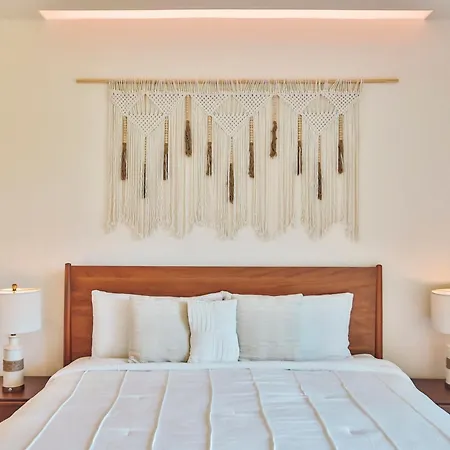Apartment Lux Free Shuttle,gym,private Pool