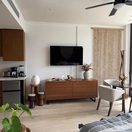 Luxurious Mistiq Gardensii Pool Beachclub Apartamento