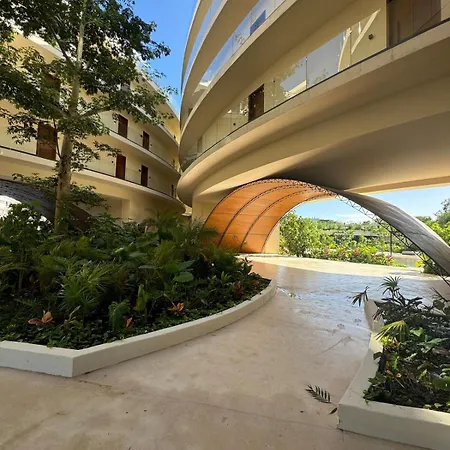 Luxurious Mistiq Gardensii Pool Beachclub Apartamento