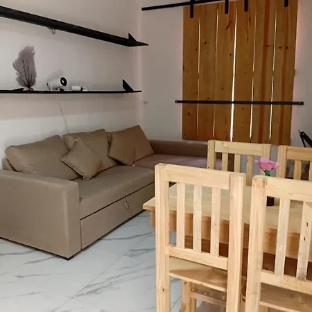 Lovely Space Close To Airport Apartamento *