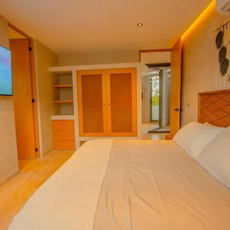 Nina Bonita Kukulkan Road Villa