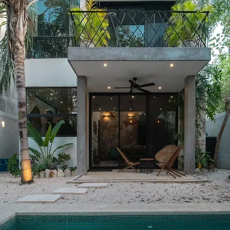 Luxe 3br Private Pool, Gated Community