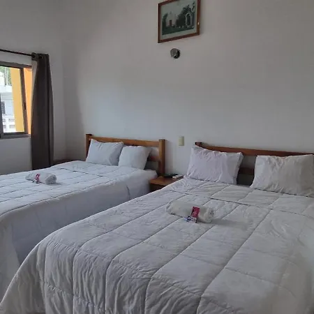 Iker Hotel
